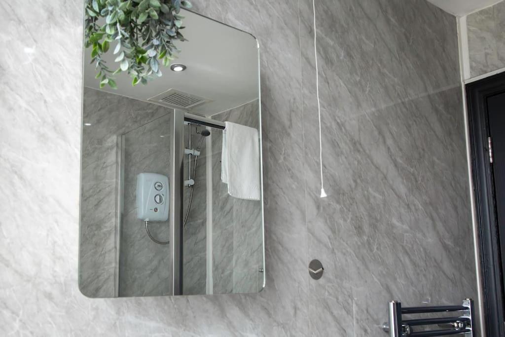 Ferienwohnung Bootle, Liverpool Modern 1Bed Ft Exterior foto